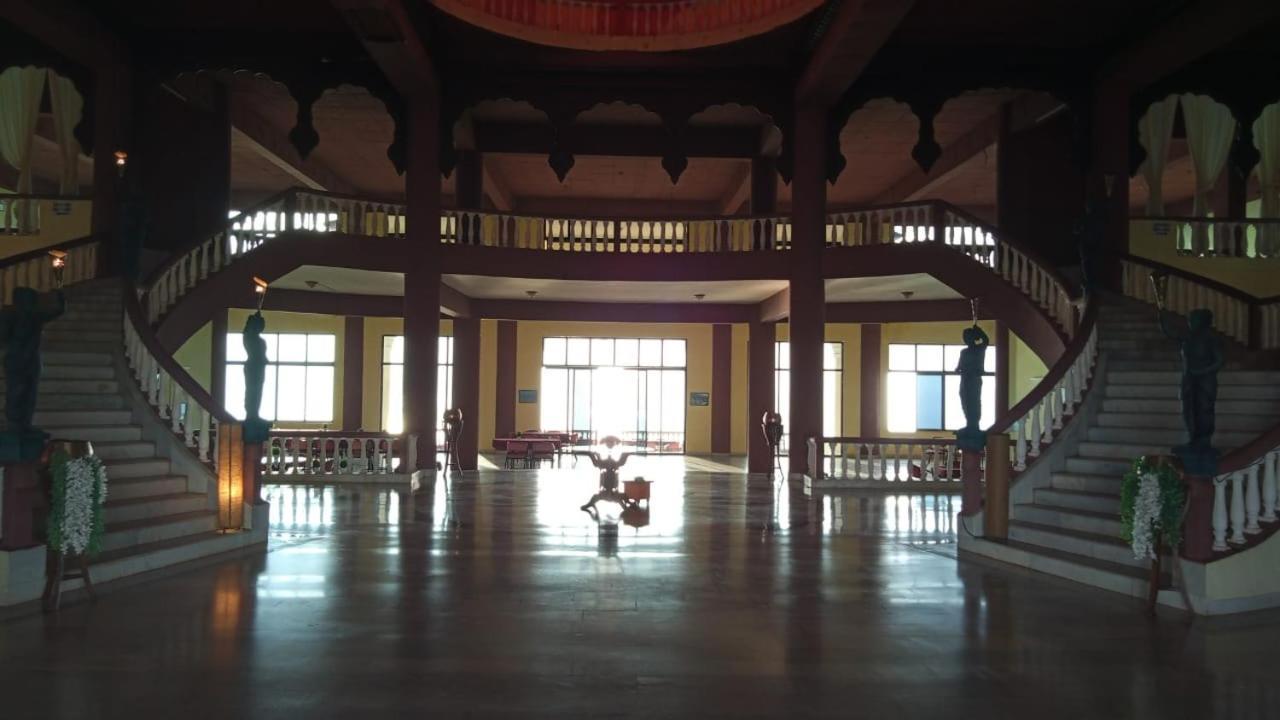 Shiv Sagar Palace,Ganpatipule Exterior photo